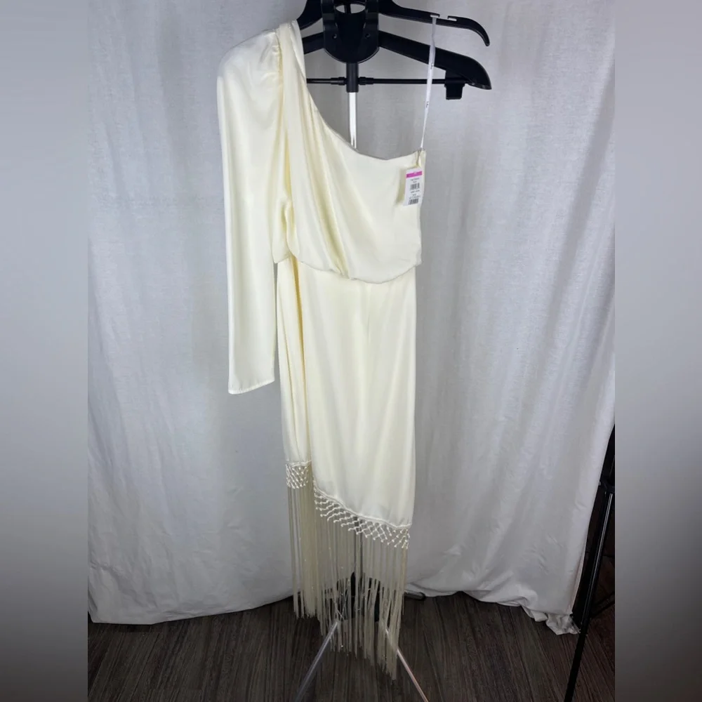 Lulus Cream One-Shoulder Fringe Midi Dress Size Small NWT - Picture 4 of 11
